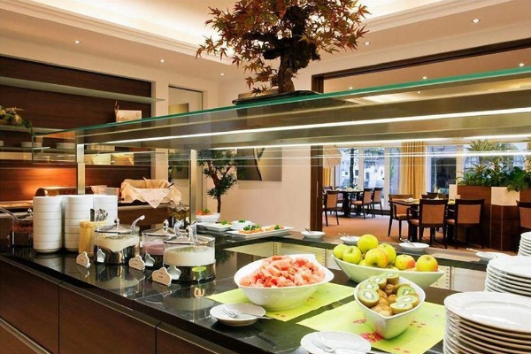 Apartment-Hotel